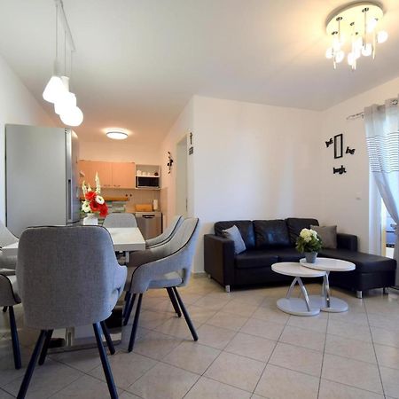 Apartment Lucy マリンスカ エクステリア 写真